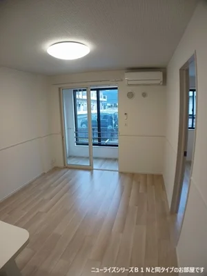 のマンスリーマンション・ウィークリーマンション「メゾン　ド　グランデ 102・洋室(No.1299178)」メイン画像