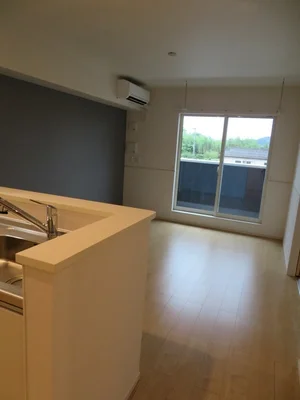 のマンスリーマンション・ウィークリーマンション「ベラ　カンパーニャ　Ｂ 206・洋室(No.1299198)」メイン画像