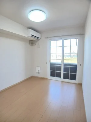 新潟市南区のマンスリーマンション・ウィークリーマンション「メゾンドシャルマンⅠ 102・洋室(No.1299212)」メイン画像