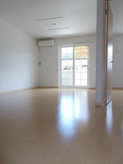 のマンスリーマンション・ウィークリーマンション「カーサ　エフ　Ｂ 102・洋室(No.1299320)」メイン画像