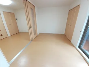 のマンスリーマンション・ウィークリーマンション「ＣｏＣｏ衣川 102・洋室(No.1299368)」メイン画像