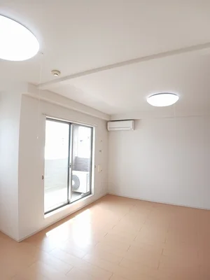 守山市のマンスリーマンション・ウィークリーマンション「ｂｌｉｓｓ　Ⅰ 303・洋室(No.1299384)」メイン画像