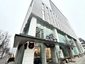 商業施設も近隣にありお買い物も便利！サッポロファクトリー（徒歩8分）