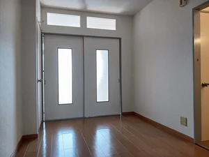 のマンスリーマンション・ウィークリーマンション「カームフォレスト 101・洋室(No.1299838)」メイン画像