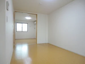 山梨県のマンスリーマンション・ウィークリーマンション「ワーズ・ワース　Ⅱ 205・洋室(No.1299856)」メイン画像