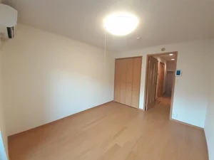 のマンスリーマンション・ウィークリーマンション「シャロルエヌ 102・洋室(No.1300018)」メイン画像