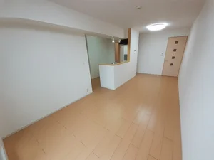 のマンスリーマンション・ウィークリーマンション「ピュア　ウエスト 302・洋室(No.1300023)」メイン画像