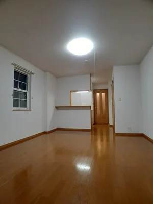 和歌山県のマンスリーマンション・ウィークリーマンション「ラフィーネ関戸Ⅱ 102・洋室(No.1300055)」メイン画像