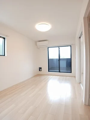 のマンスリーマンション・ウィークリーマンション「ヒルサイド・ヴィラＭ　Ｂ 201・洋室(No.1300121)」メイン画像