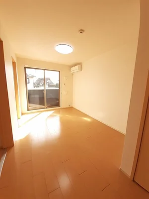 のマンスリーマンション・ウィークリーマンション「カ－サ　ジラソ－レ 103・洋室(No.1300146)」メイン画像