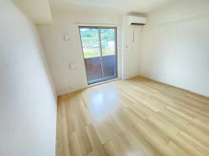 のマンスリーマンション・ウィークリーマンション「セラピアⅢ 104・洋室(No.1300202)」メイン画像