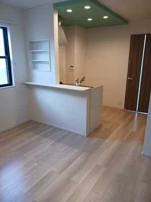 のマンスリーマンション・ウィークリーマンション「ソルブリッサ　Ⅲ 106・洋室(No.1300234)」メイン画像