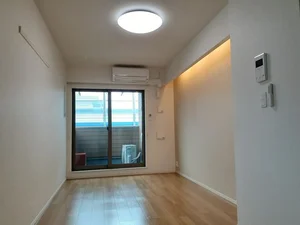 のマンスリーマンション・ウィークリーマンション「メゾン　ブランシュ 302・洋室(No.1300252)」メイン画像