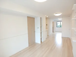 のマンスリーマンション・ウィークリーマンション「フリーデンハイム 103・洋室(No.1300262)」メイン画像