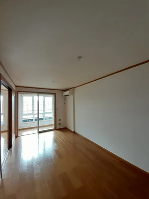 のマンスリーマンション・ウィークリーマンション「カロータ　ロッソⅢ 203・洋室(No.1300281)」メイン画像