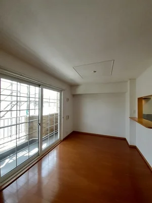 のマンスリーマンション・ウィークリーマンション「ソル　デル　フリオ　Ａ 102・洋室(No.1300284)」メイン画像