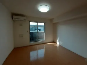 のマンスリーマンション・ウィークリーマンション「プリムローズ甲子園 203・洋室(No.1300385)」メイン画像