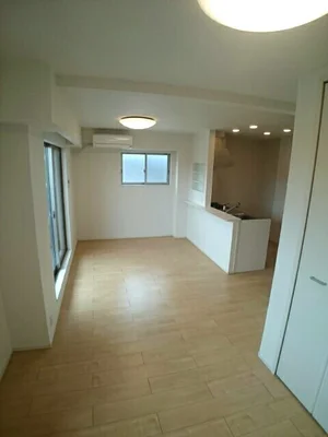 のマンスリーマンション・ウィークリーマンション「グランシャリオⅧ　Ｂ 201・洋室(No.1300430)」メイン画像