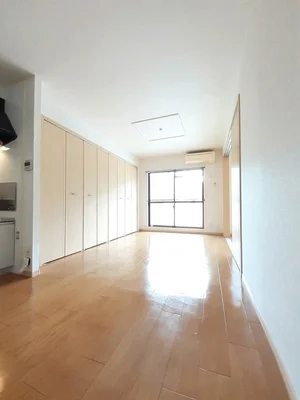 のマンスリーマンション・ウィークリーマンション「レジデンス久安 301・洋室(No.1300441)」メイン画像