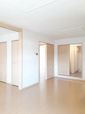 のマンスリーマンション・ウィークリーマンション「オープラージュ・Ａ 202・洋室(No.1300468)」メイン画像