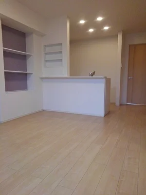 のマンスリーマンション・ウィークリーマンション「ラ・カーサ　フェリーチェ　Ⅰ 203・洋室(No.1300477)」メイン画像