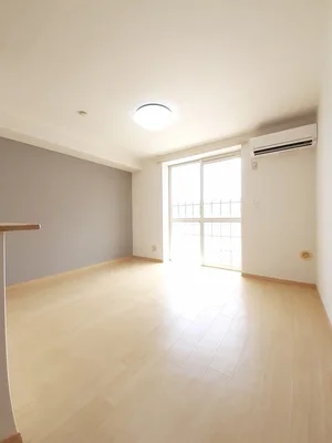 のマンスリーマンション・ウィークリーマンション「オーブリー鳴門Ⅱ　Ｂ 203・洋室(No.1300482)」メイン画像