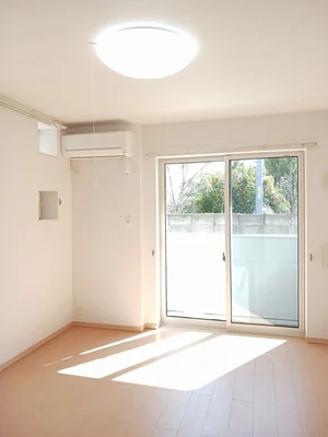 のマンスリーマンション・ウィークリーマンション「キルシュ　ブラウ 101・洋室(No.1300498)」メイン画像