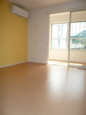 のマンスリーマンション・ウィークリーマンション「アバンダント・ライフ　Ａ 104・DK(No.1300504)」メイン画像