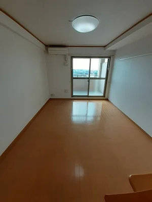 のマンスリーマンション・ウィークリーマンション「八反丸ビルⅡ 403・洋室(No.1300548)」メイン画像