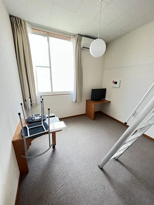 のマンスリーマンション・ウィークリーマンション「レオパレスしろたん 209(No.1300673)」メイン画像