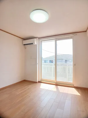 のマンスリーマンション・ウィークリーマンション「ル　シャトー　Ⅰ 202・洋室(No.1300822)」メイン画像