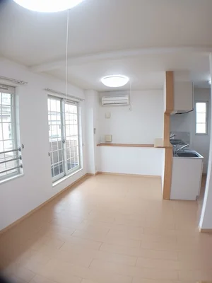 のマンスリーマンション・ウィークリーマンション「メイプル 201・洋室(No.1301102)」メイン画像