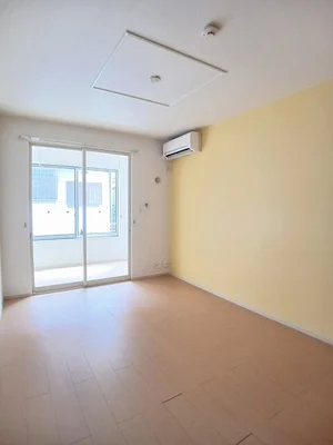 のマンスリーマンション・ウィークリーマンション「オルソ・グランデ元山　Ｂ 103・洋室(No.1301168)」メイン画像