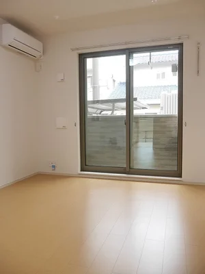 のマンスリーマンション・ウィークリーマンション「ペペルモコ 101・洋室(No.1301184)」メイン画像