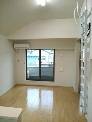 のマンスリーマンション・ウィークリーマンション「メイ・ウインズ 206・洋室(No.1301196)」メイン画像