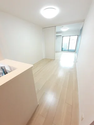 のマンスリーマンション・ウィークリーマンション「アンの家　グリーンゲイブルズ 202・洋室(No.1301200)」メイン画像