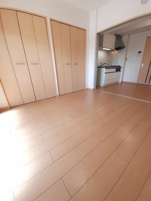 のマンスリーマンション・ウィークリーマンション「フォーウィルズコートⅡ 806・洋室(No.1301213)」メイン画像