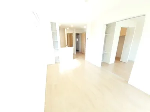 のマンスリーマンション・ウィークリーマンション「サニーハイツすみれ　Ｃ 104・洋室(No.1301250)」メイン画像