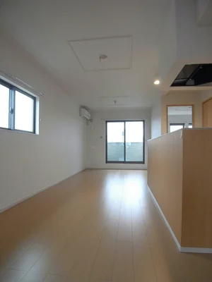 のマンスリーマンション・ウィークリーマンション「ソルティーロ．Ｎ 205・洋室(No.1301273)」メイン画像