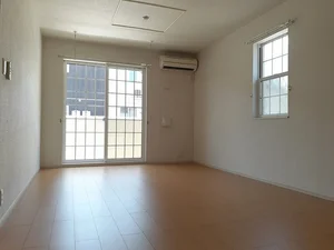 のマンスリーマンション・ウィークリーマンション「エムペソリーナ　アン 101・洋室(No.1301308)」メイン画像