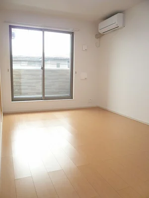 のマンスリーマンション・ウィークリーマンション「ペルソナ　Ⅰ 203・洋室(No.1301319)」メイン画像