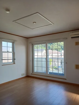 浜松学院大学周辺のマンスリーマンション・ウィークリーマンション「カーサ・デュ・ソレイユ 201・洋室(No.1301377)」メイン画像
