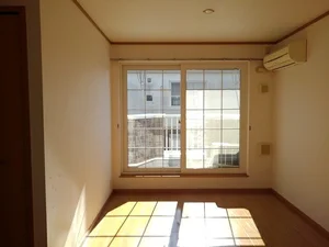 のマンスリーマンション・ウィークリーマンション「ソレイユ・ルヴァンⅡ 203・洋室(No.1301437)」メイン画像