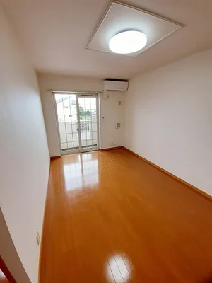 のマンスリーマンション・ウィークリーマンション「ブリーゼ 102・洋室(No.1301441)」メイン画像