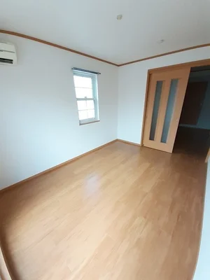 のマンスリーマンション・ウィークリーマンション「ポム・ド・テールＡ 101・洋室(No.1301497)」メイン画像