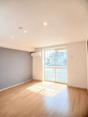 のマンスリーマンション・ウィークリーマンション「フォンテーヌＣ 203・洋室(No.1301523)」メイン画像