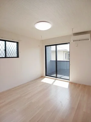 のマンスリーマンション・ウィークリーマンション「ヒルクレアＥＡＳＴ 101・洋室(No.1301601)」メイン画像