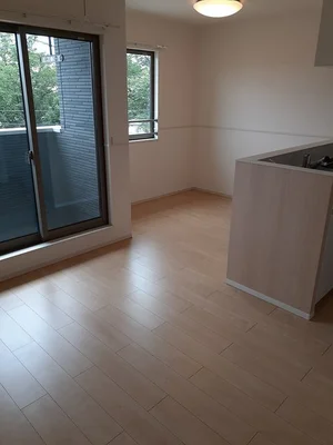 のマンスリーマンション・ウィークリーマンション「セレノパラッツオⅡ 203・洋室(No.1301647)」メイン画像