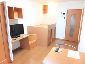 のマンスリーマンション・ウィークリーマンション「レオパレス三輪 103(No.1301768)」メイン画像