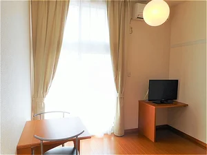 のマンスリーマンション・ウィークリーマンション「レオパレスシャルロット 105(No.1301770)」メイン画像